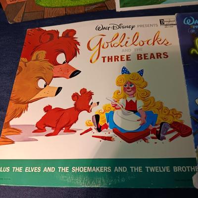 CHILDREN'S VINYL RECORD ALBUMS