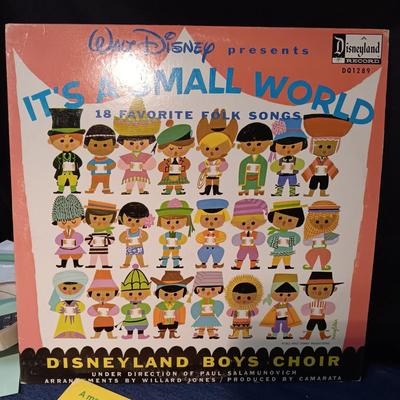CHILDREN'S VINYL RECORD ALBUMS