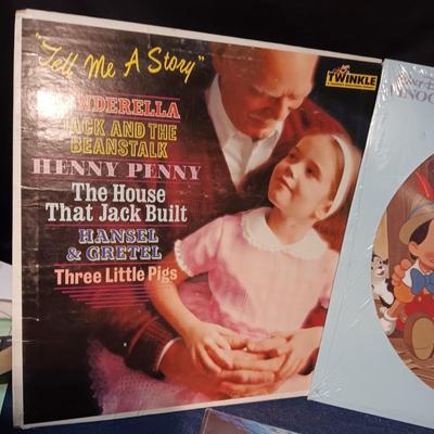 CHILDREN'S VINYL RECORD ALBUMS