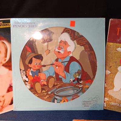 CHILDREN'S VINYL RECORD ALBUMS