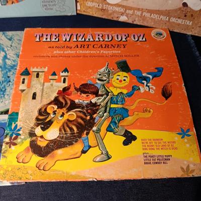 CHILDREN'S VINYL RECORD ALBUMS