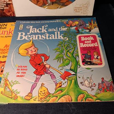 CHILDREN'S VINYL RECORD ALBUMS