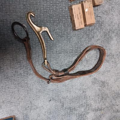 HORSE TACK, HALE CORK BRIDLE STRAPS & UPRIGHT BASS DAMPER WEDGES