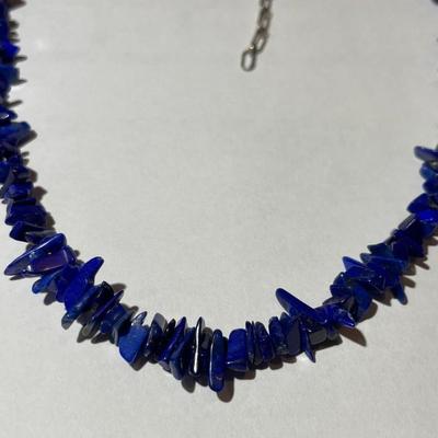 Designer Sterling Silver Lapis Chip Bead 18-20" Adjustable Necklace in VG Preowned Condition.