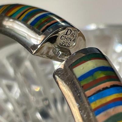 New Never Used Jay King (DTR) Mine Finds Rainbow Calsilica Hinged Sterling Silver Bangle Bracelet (Jewelry #11).