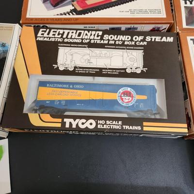 Ho Scale Train Lot Tyco Bachmann Cars Crossing Sound Box Car
