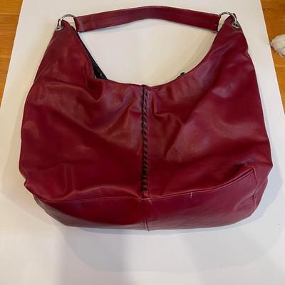 Luis Esteve Crimson Leather Shoulder bag
