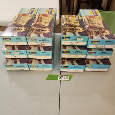 Lot of 12 Athearn HO Gauge Trains Cars B&O Baltimore Ohio Santa Fe Pennsylvania Norfolk & Western