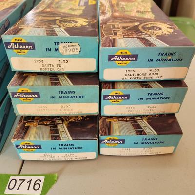 Lot of 12 Athearn HO Gauge Trains Cars B&O Baltimore Ohio Santa Fe Pennsylvania Norfolk & Western