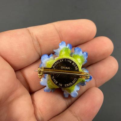 -71- BROOCHES | Bone China Forget Me Not Pins