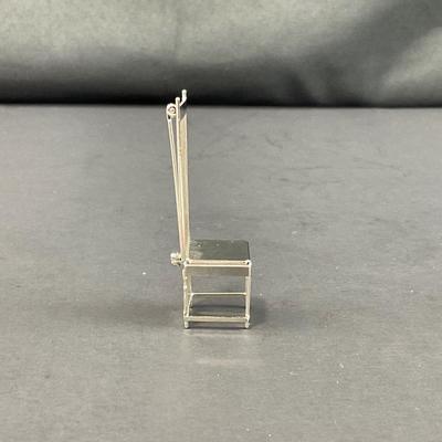-72- BROOCH | Frank Lloyd Wright Robbie House Chair Pin | Marked