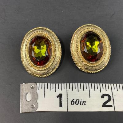 -76- JEWELRY | Topaz Gold Colored Brooch & Clip Earrings