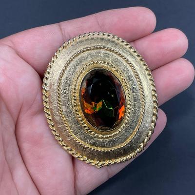 -76- JEWELRY | Topaz Gold Colored Brooch & Clip Earrings