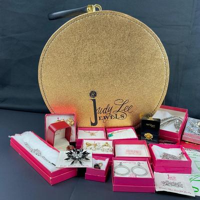 -80- JEWELRY | Assorted Judy Lee Travel Case & Jewelry