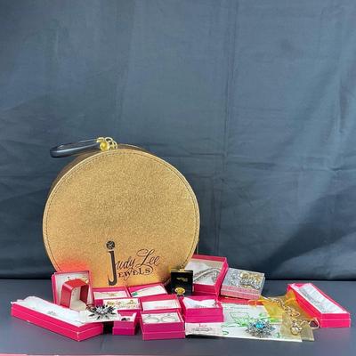 -80- JEWELRY | Assorted Judy Lee Travel Case & Jewelry