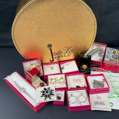 -80- JEWELRY | Assorted Judy Lee Travel Case & Jewelry