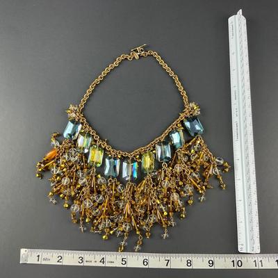-81- COSTUME JEWELRY | Bold Statement Necklaces