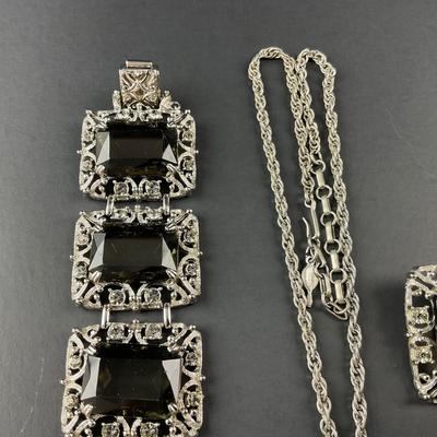 -86- SARAH COVENTRY | Black Stone Pendant, Bracelet, & Earrings Set | Marked