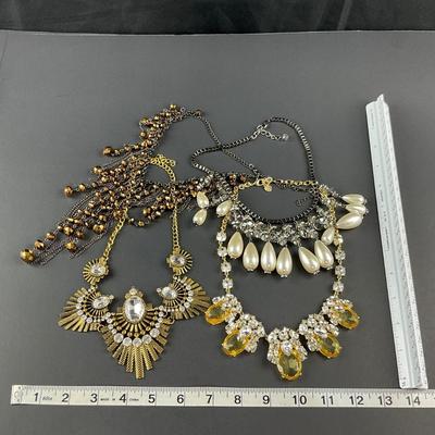 -90- COSTUME JEWELRY | Assorted Mixed Necklaces & Bracelets