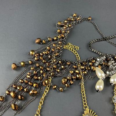 -90- COSTUME JEWELRY | Assorted Mixed Necklaces & Bracelets