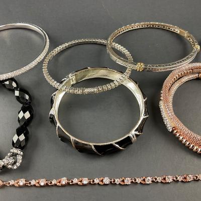 -90- COSTUME JEWELRY | Assorted Mixed Necklaces & Bracelets