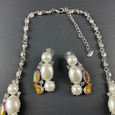 -93- COSTUME JEWELRY | Elegant Statement Necklaces