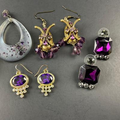 -94- COSTUME JEWELRY | Miscellaneous Assortment Of Earrings