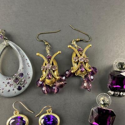 -94- COSTUME JEWELRY | Miscellaneous Assortment Of Earrings