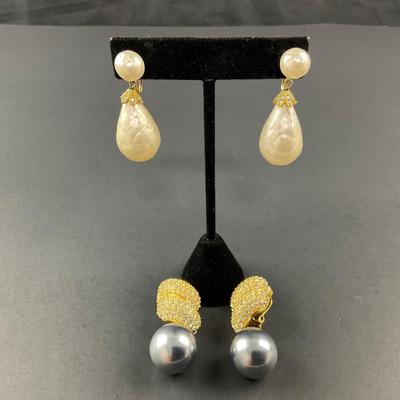 -95- COSTUME JEWELRY | Miscellaneous Assortment Of Earrings