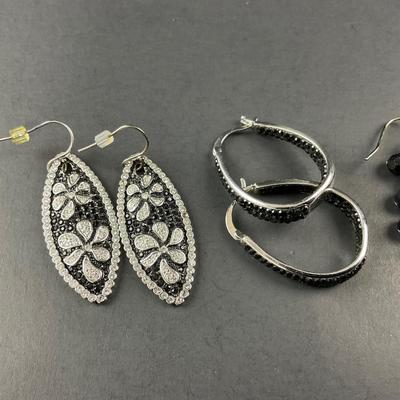 -96- COSTUME JEWELRY | Miscellaneous Assortment Of Earrings