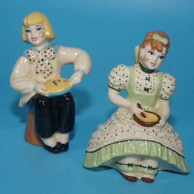 CERAMIC ARTS STUDIO 1942-1956 GROUPING OF FAIRY TALE CHARACTERS CINDERELLA, ALICE IN WONDERLAND, MISS MUFFET, TOM THUMB