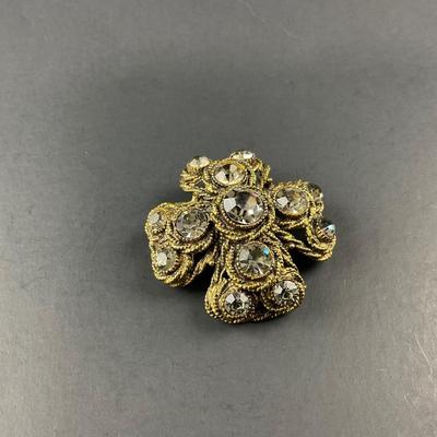 -101- HARGO NY | Maltese Cross Brooch gold Tone & Rhinestone | Marked