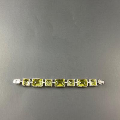 -110- COSTUME JEWELRY | Unique Bracelets
