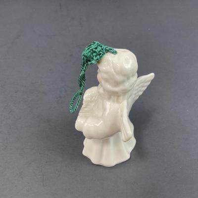 -113- BELLEEK | Napkin Rings & Bells