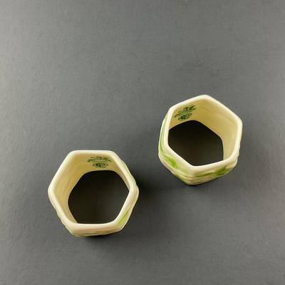 -113- BELLEEK | Napkin Rings & Bells