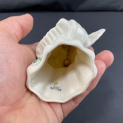 -113- BELLEEK | Napkin Rings & Bells