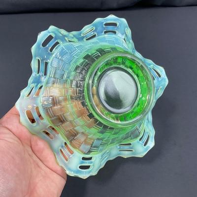 -118- URANIUM | Fenton Green Opalescent Basketweave Bowl