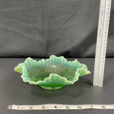 -120- GLASSWARE | 1908 Green Opalescent Jefferson Many Loops Bowl