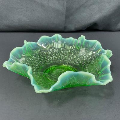 -121- GLASSWARE | Green Opalescent Jefferson Many Loops Small Bowl