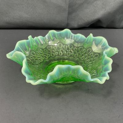 -121- GLASSWARE | Green Opalescent Jefferson Many Loops Small Bowl