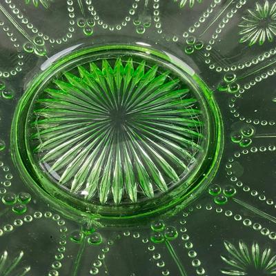 -122- GLASSWARE | Vintage Northwood Spokes & Wheels Green Opalescent Bowl