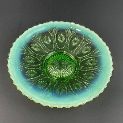 -122- GLASSWARE | Vintage Northwood Spokes & Wheels Green Opalescent Bowl