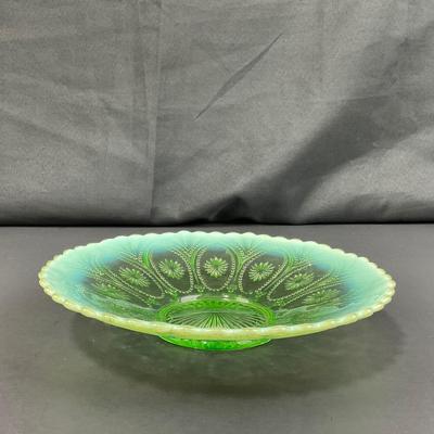-122- GLASSWARE | Vintage Northwood Spokes & Wheels Green Opalescent Bowl