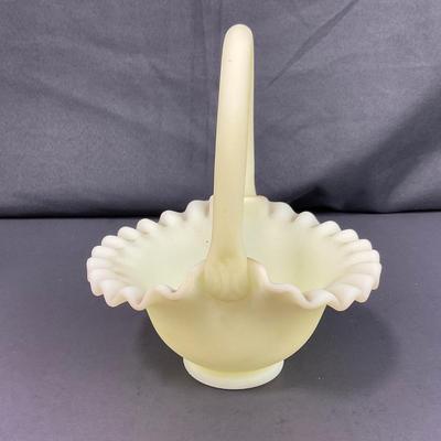 -125- URANIUM | Fenton Ruffled Custard Glass Basket