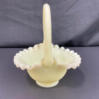 -125- URANIUM | Fenton Ruffled Custard Glass Basket