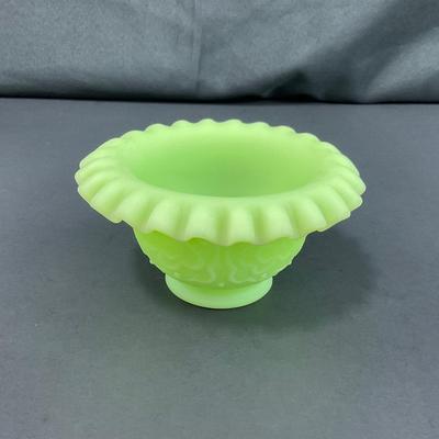-127- URANIUM | Fenton Satin Custard Glass Ruffled Edge Fairy Lamp Base