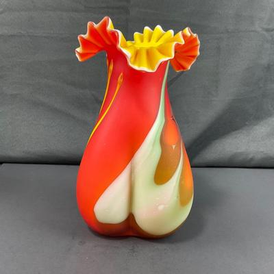 -138- GLASSWARE | Azerbaijan Art Glass vase