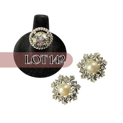 -142- SARAH COVENTRY | Adjustable Ring & Rhinestone Pearl Pins