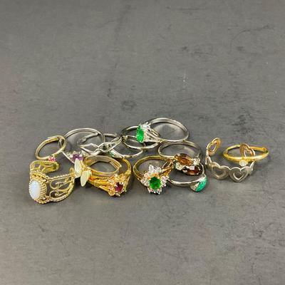 -147- COSTUME JEWELRY | Assorted Miscellaneous Rings