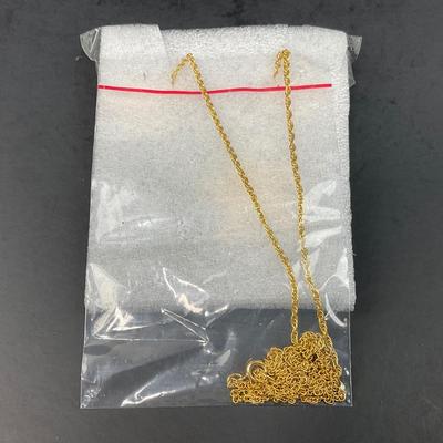 -149- JEWELRY | Avon Starfish Goldtone Necklace & Earrings Set